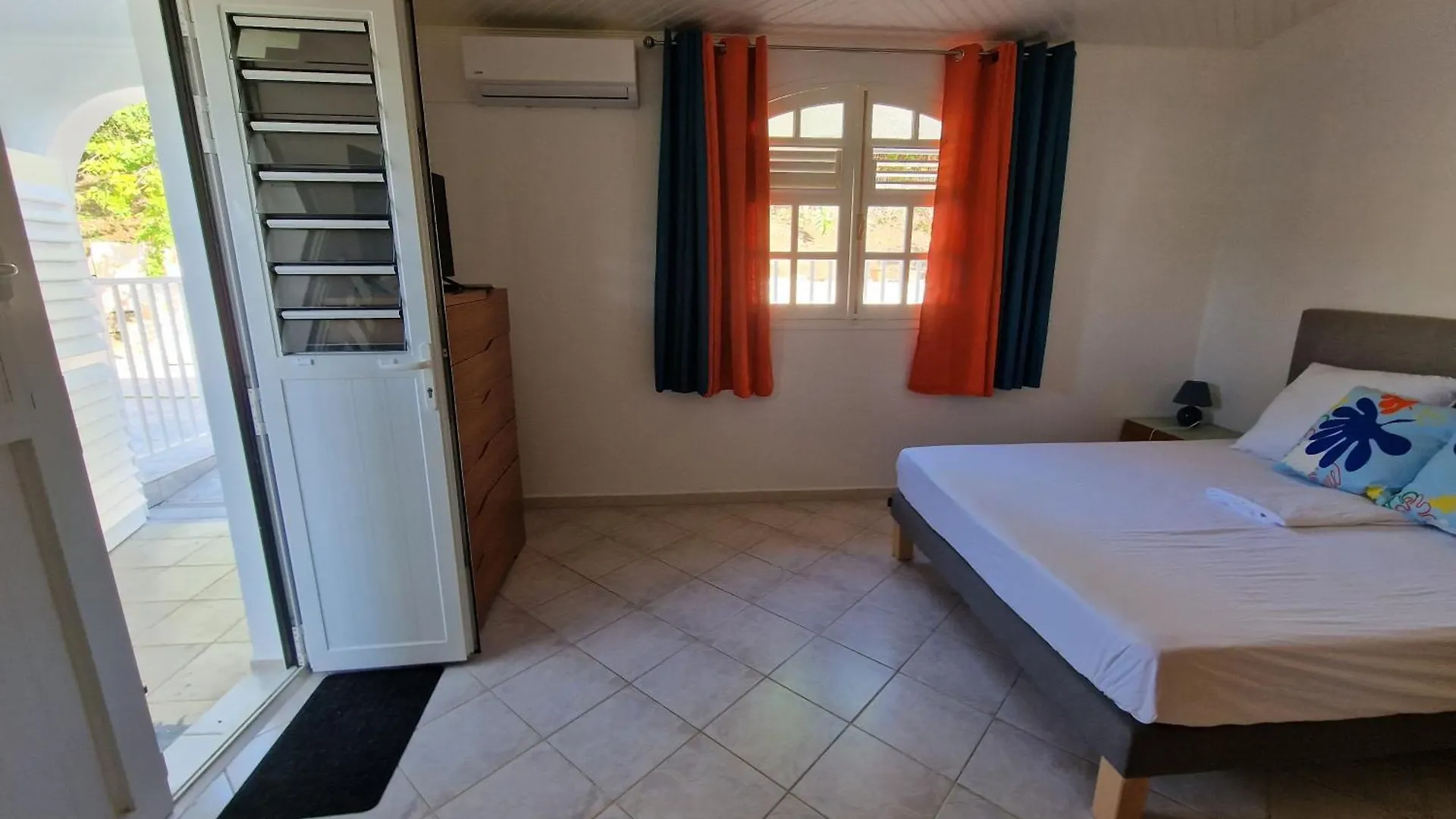 Hebergements La Favorite Le Lamentin Homestay