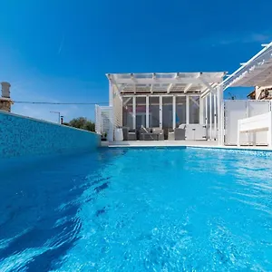 https://gridolina.in-istria.net